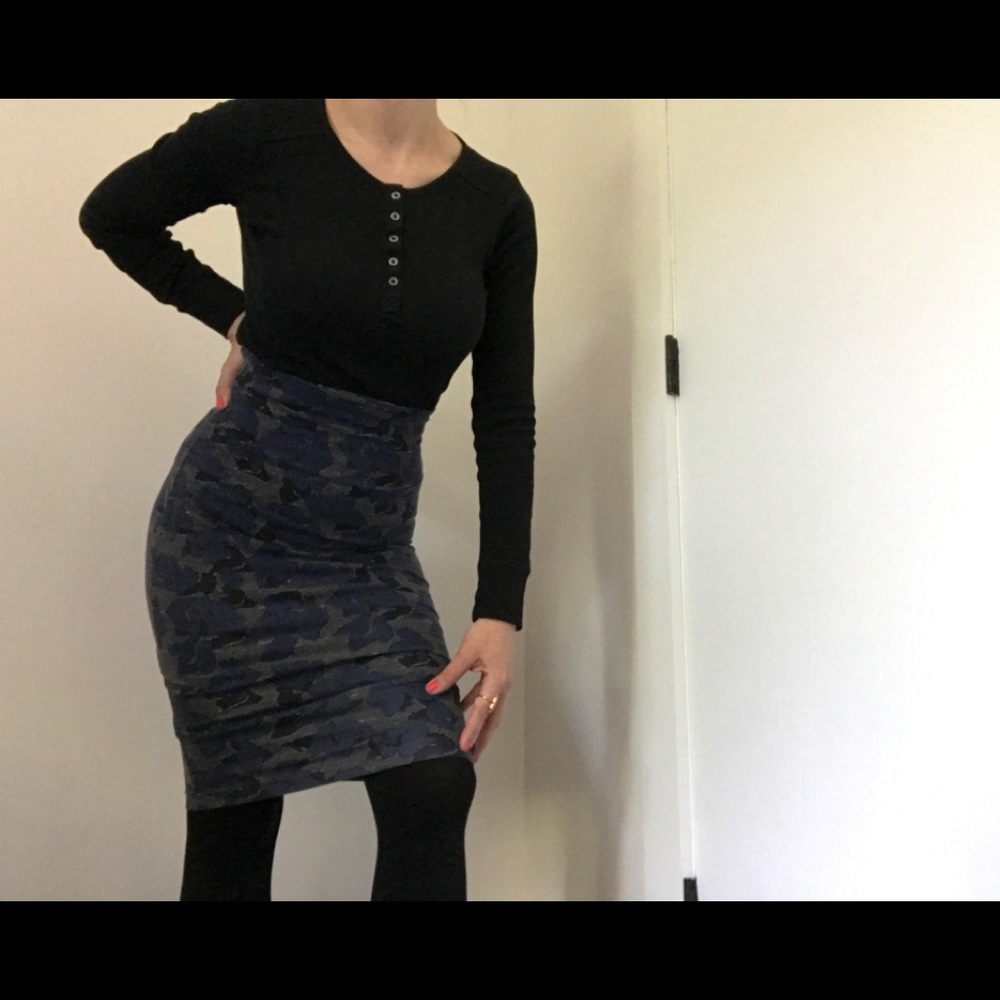 Ecote Navy Floral Print High Waisted Pencil Skirt - Picture 5 of 13